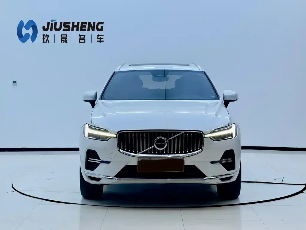 Volvo XC60 PHEV 2022 из CN, фото 6