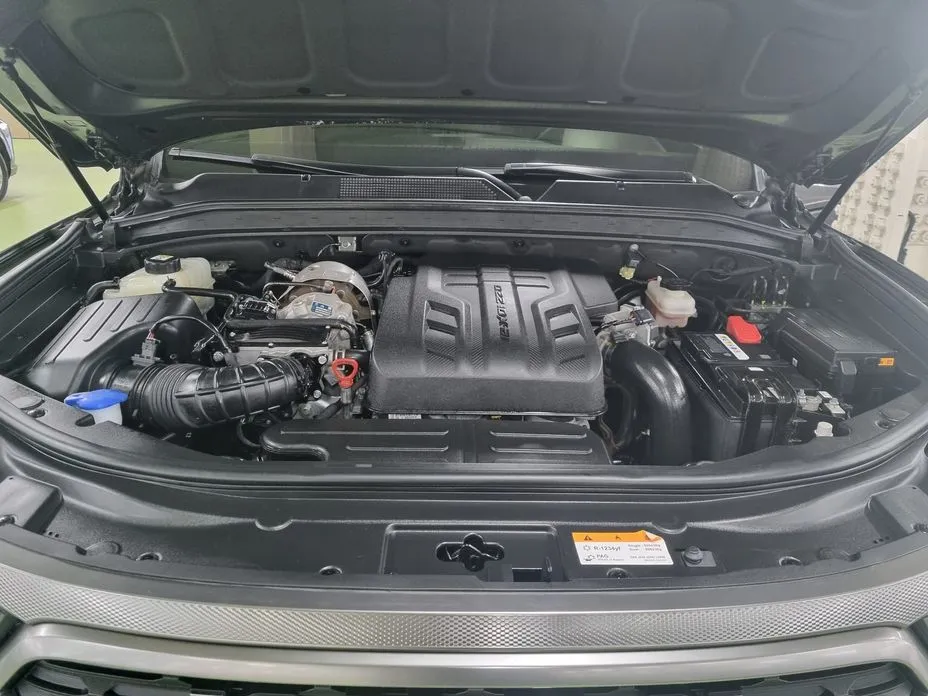 KG Mobility (Ssangyong) Rexton — фото 10