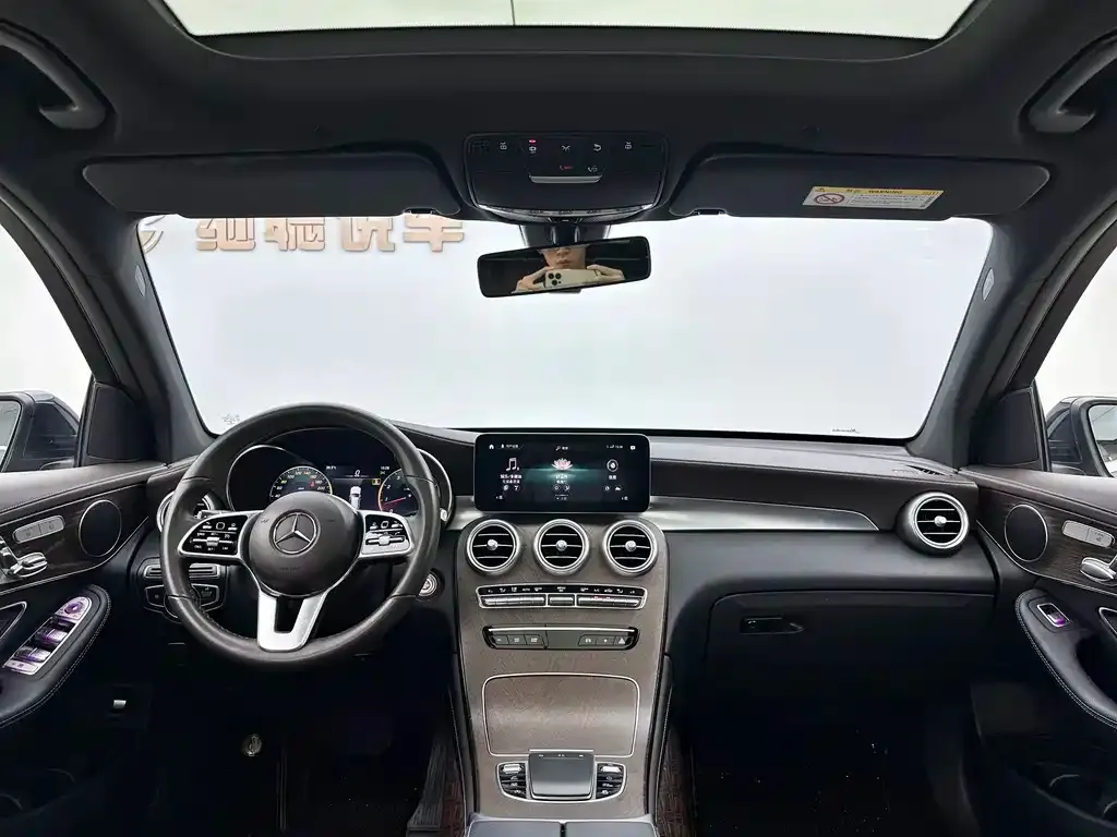 Mercedes-Benz GLC 2022 из CN, фото 8