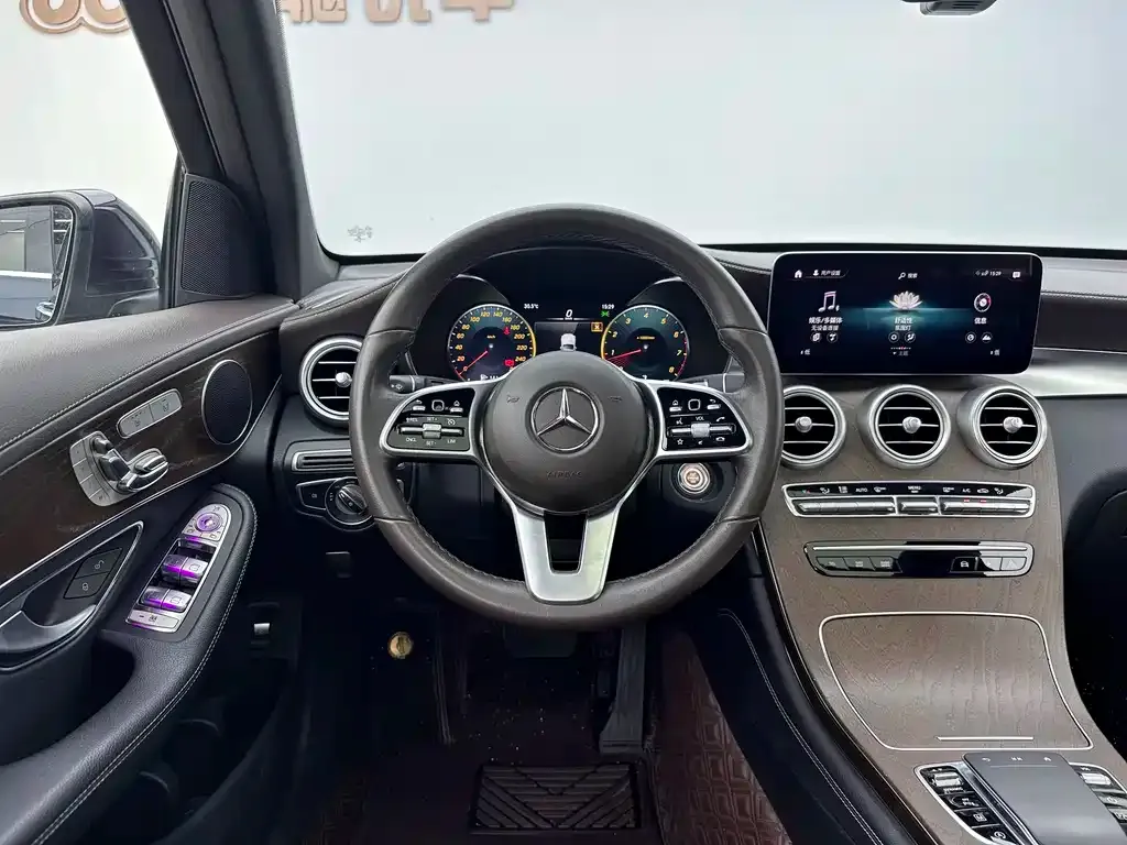 Mercedes-Benz GLC 2022 из CN, фото 3