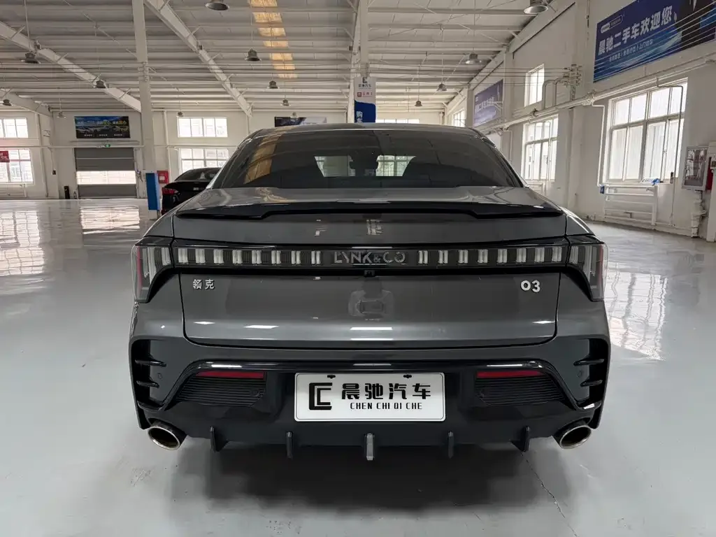 Lynk & Co 03 — фото 5