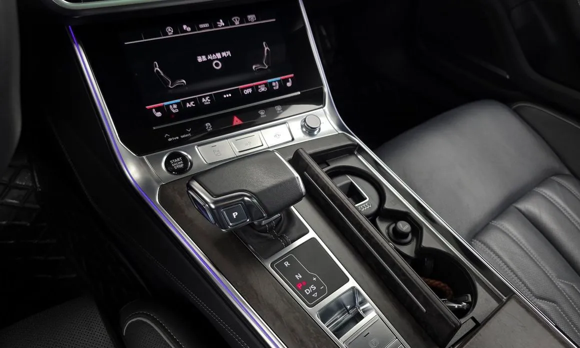 Audi A7 — фото 9