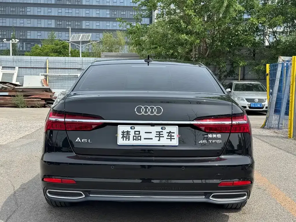 Audi A6L 2022 из CN, фото 10