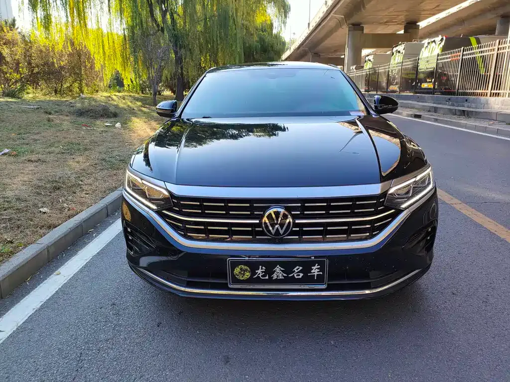 Volkswagen Passat — фото 3