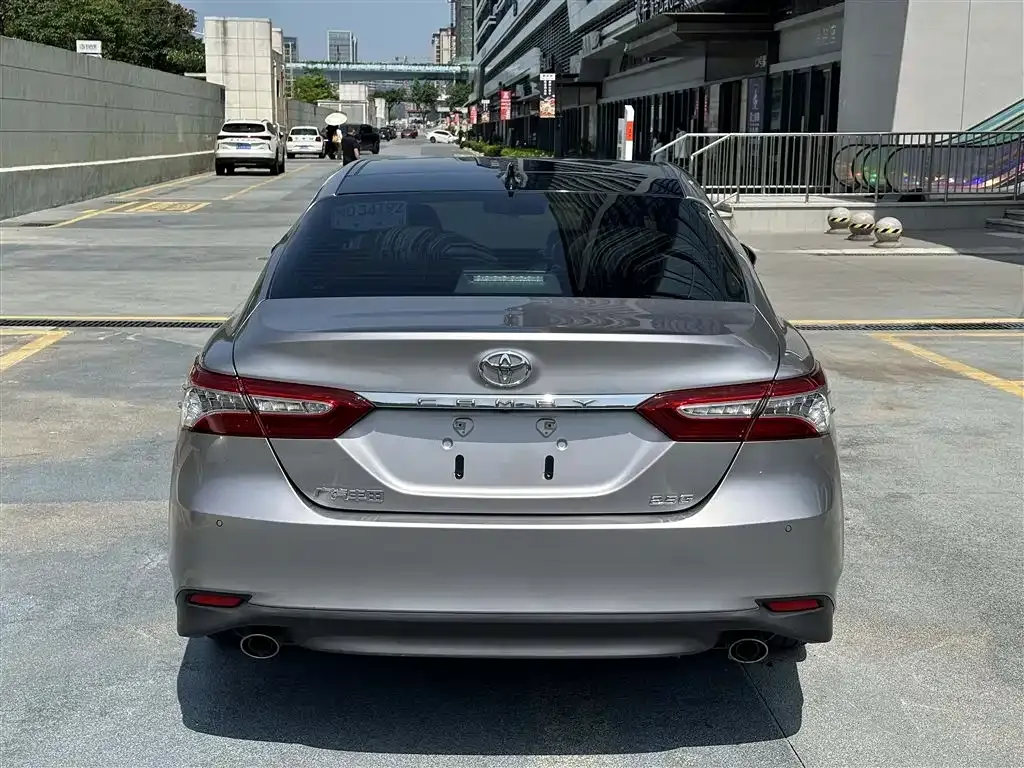 Toyota Camry 2023 из CN, фото 9