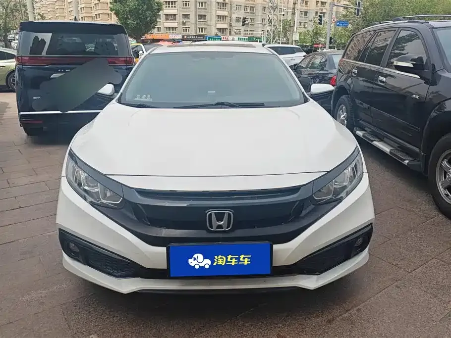 Honda Civic — фото 10