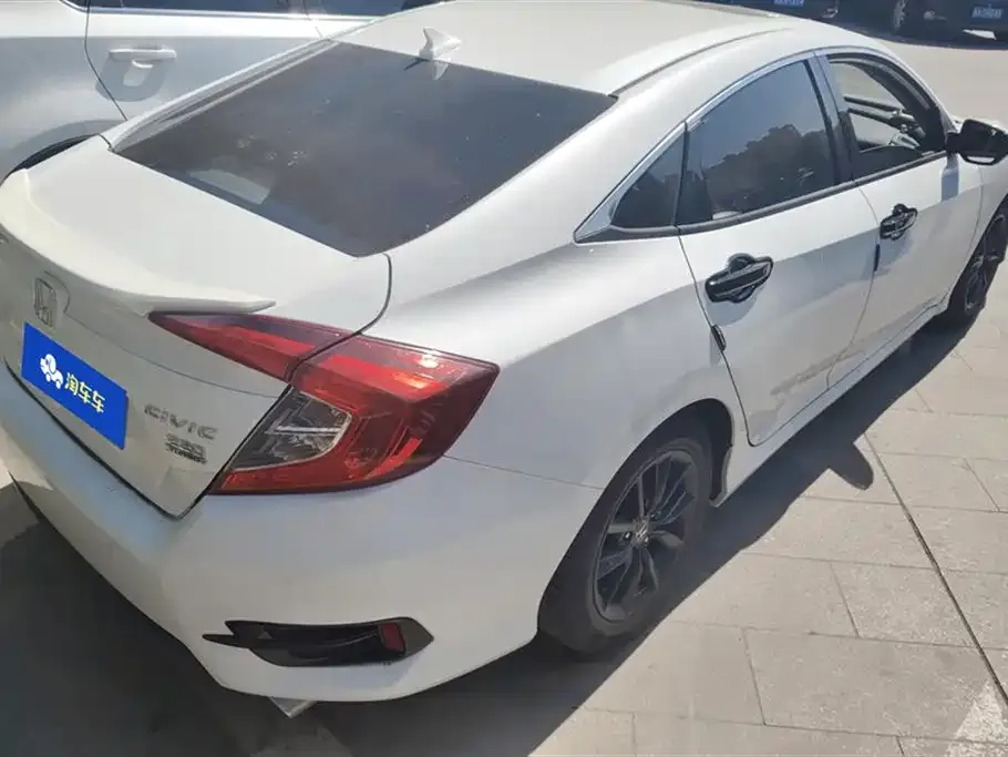 Honda Civic — фото 2
