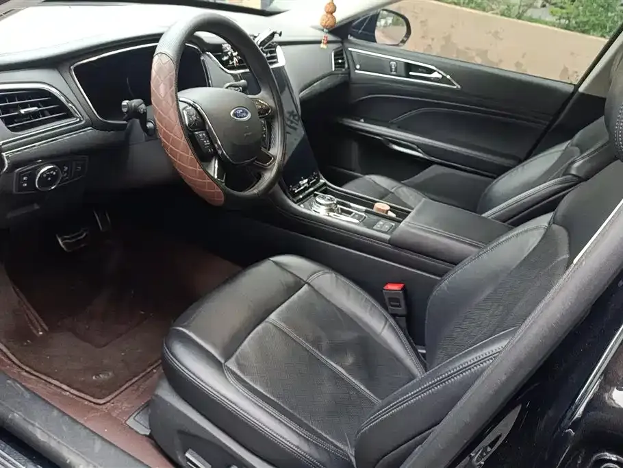 Ford Taurus 2021 из CN, фото 5