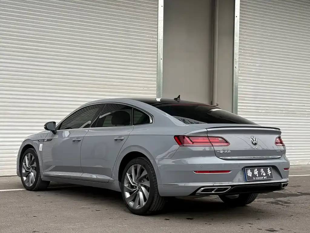 Volkswagen CC — фото 9