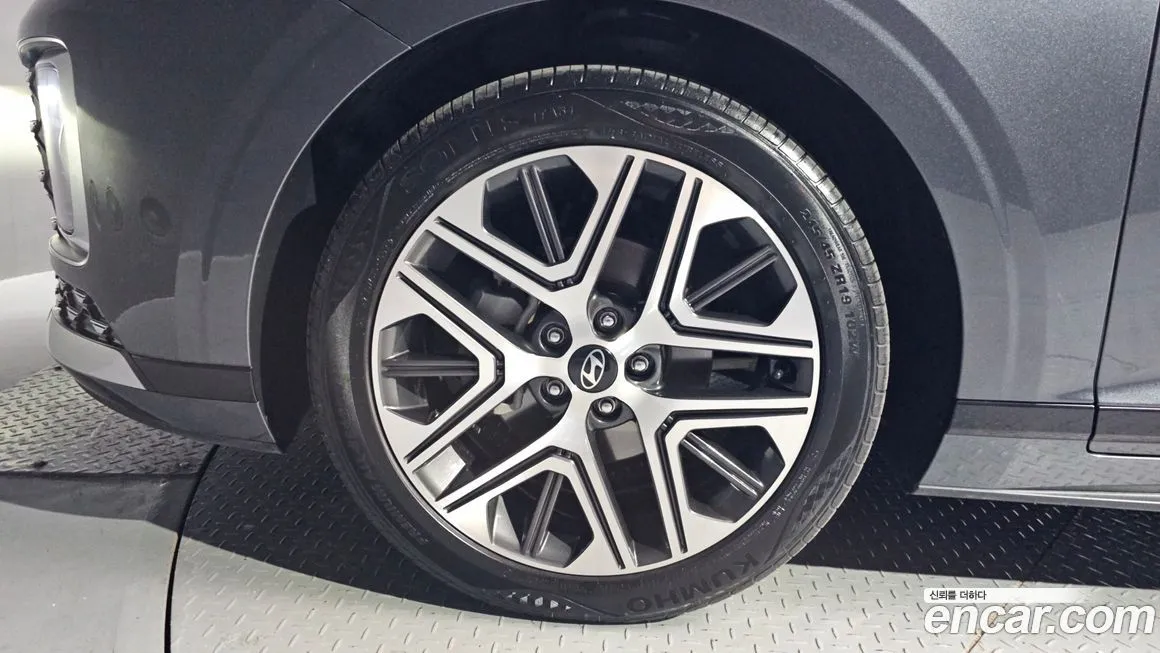 Hyundai Grandeur 2023 из KR, фото 9