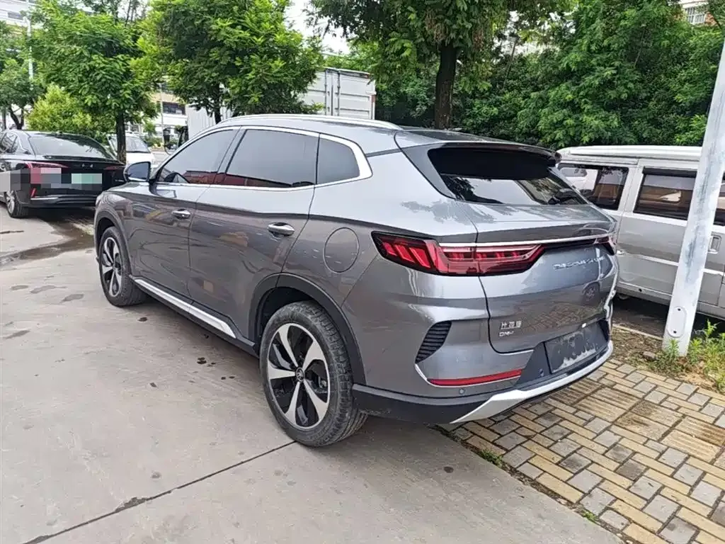 BYD PLUS New Energy — фото 6