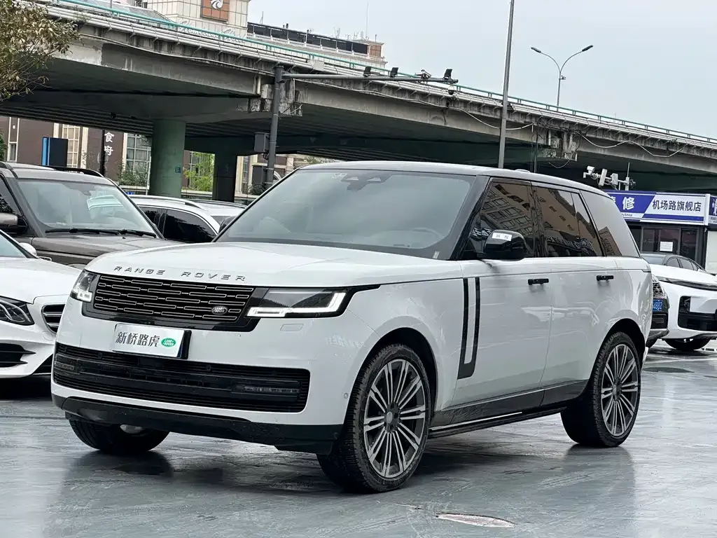 Land Rover Range Rover — фото 1