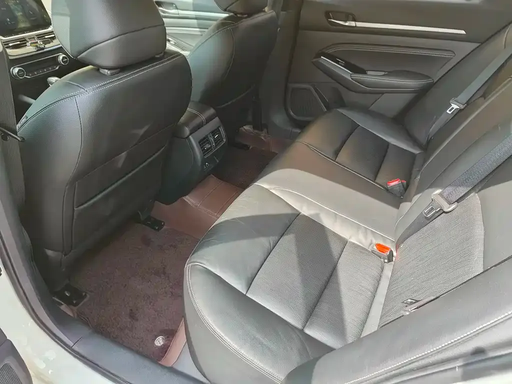 Nissan Teana 2021 из CN, фото 6