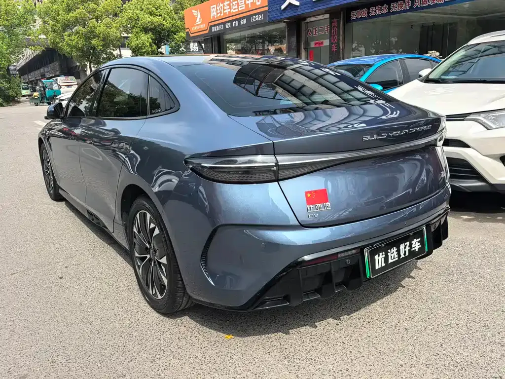 BYD Seal — фото 6