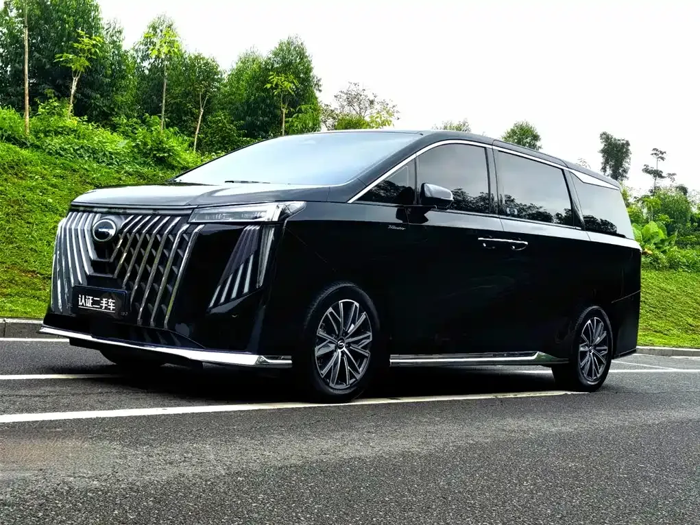GAC Motor Trumpchi M8 — фото 1