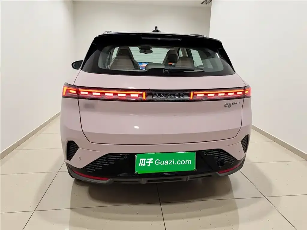 Lynk & Co 06 EM-P 2024 из CN, фото 2