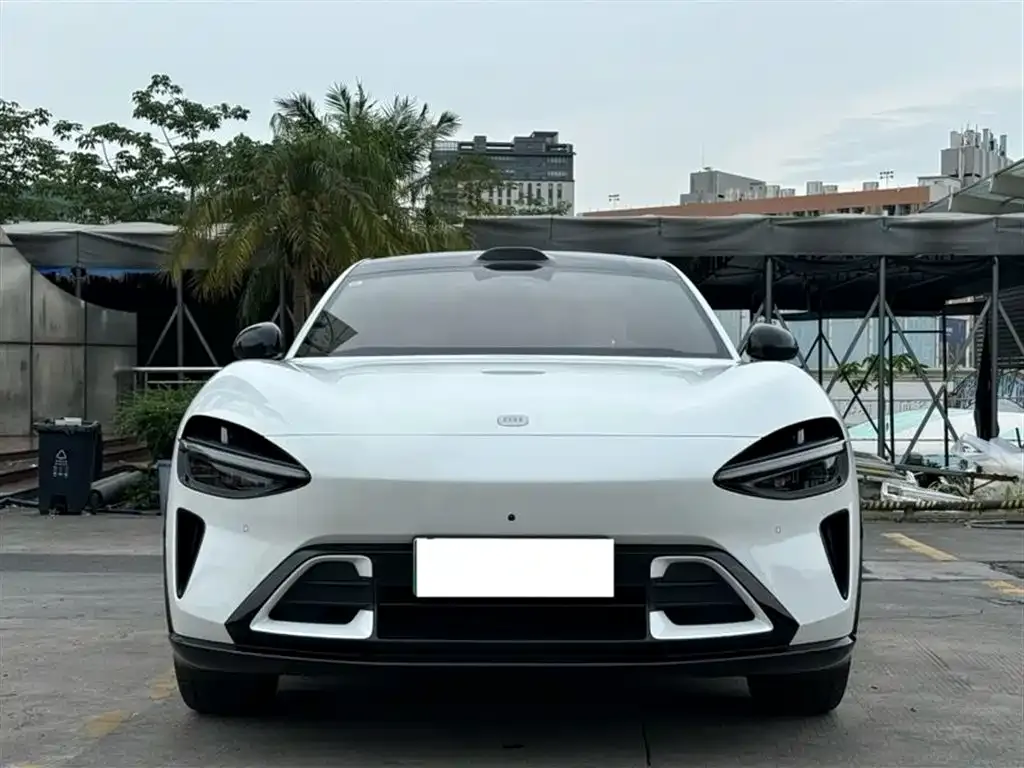Xiaomi YU7 — фото 4