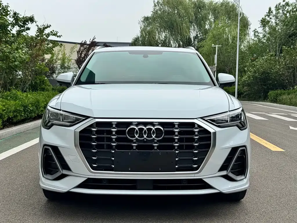 Audi Q3 — фото 5