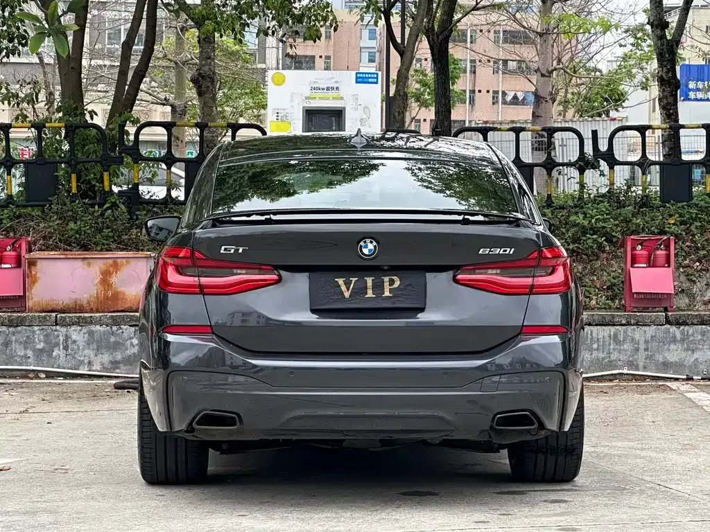 BMW 6 Series GT 2022 из CN, фото 7
