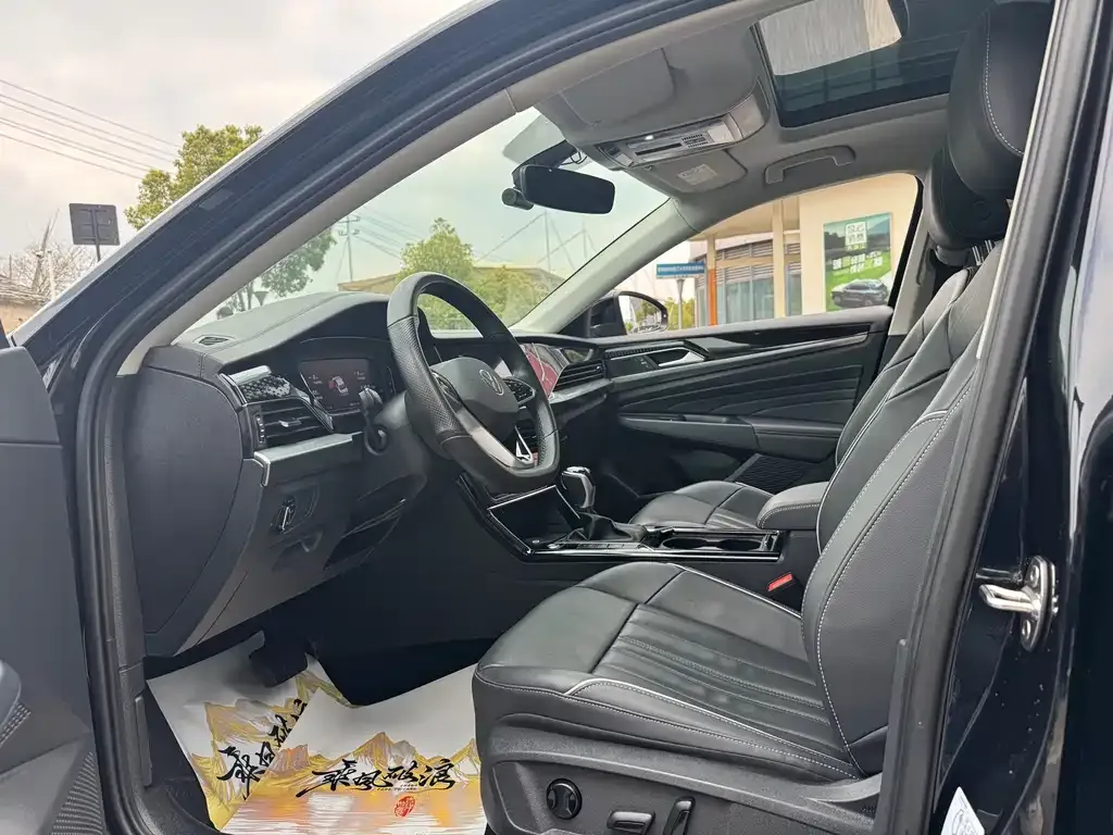 Volkswagen Passat — фото 7