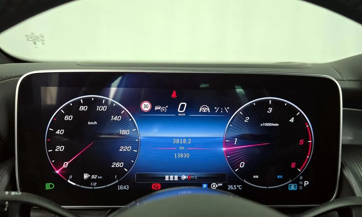 Mercedes-Benz GLC-Class 2023 из KR, фото 5