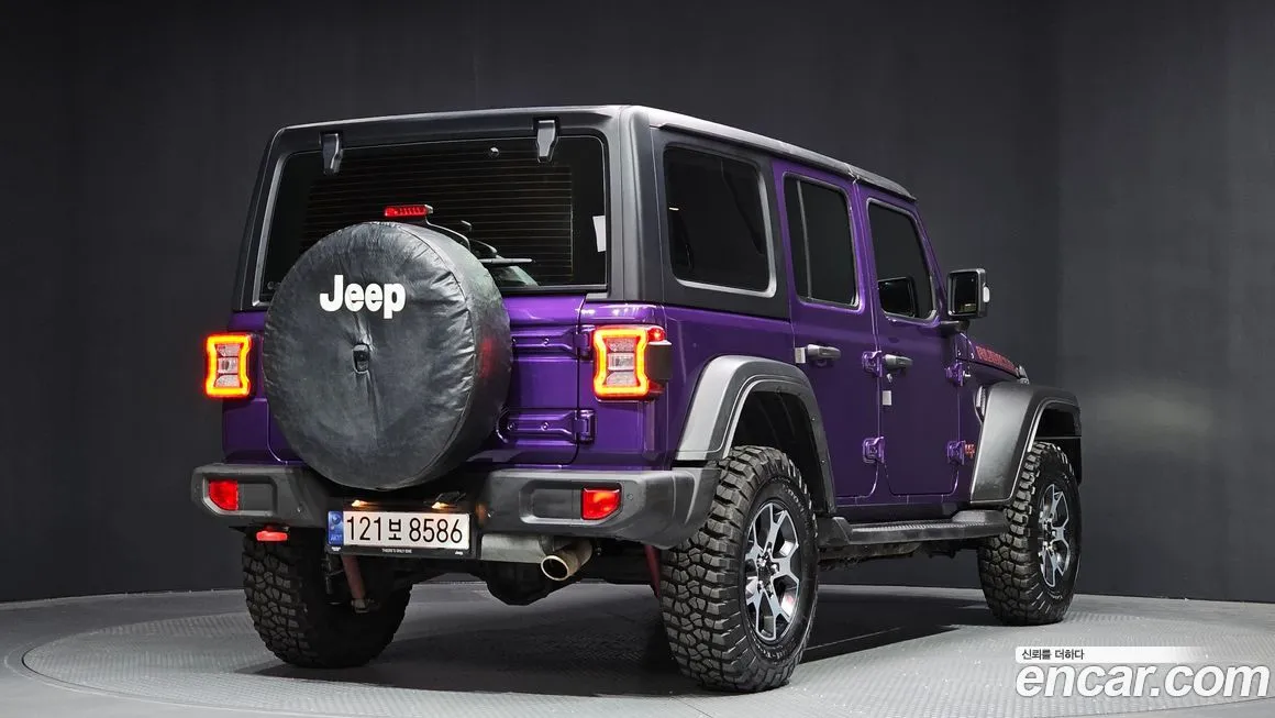 Jeep Wrangler 2023 из KR, фото 3