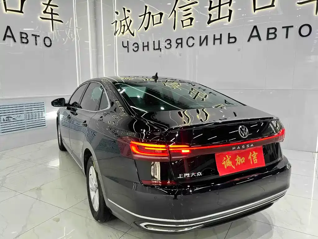 Volkswagen Passat — фото 3