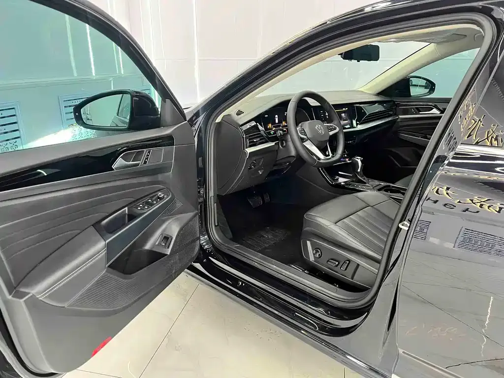 Volkswagen Passat — фото 8