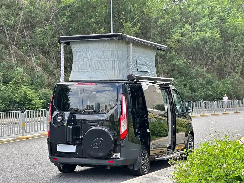 Ford Transit 2021 из CN, фото 5