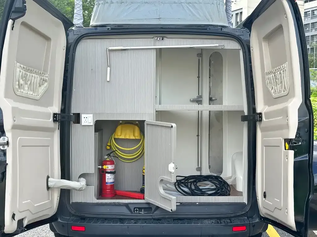 Ford Transit 2021 из CN, фото 2
