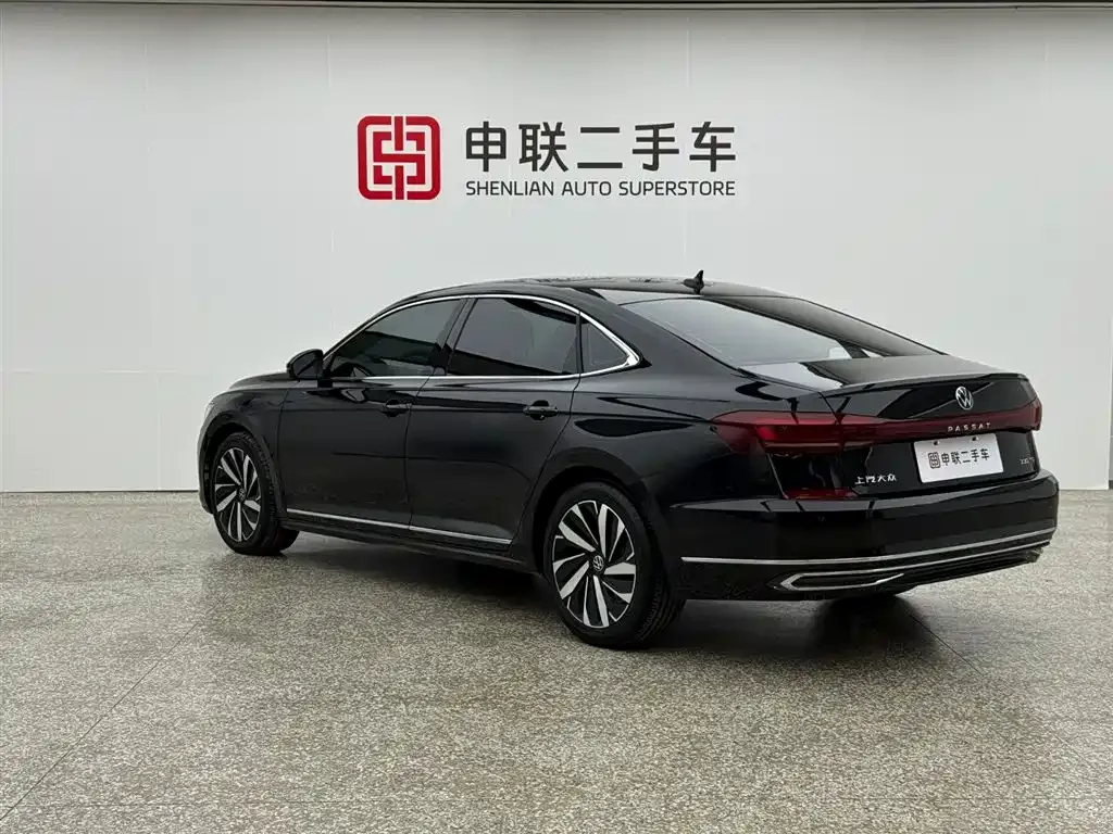 Volkswagen Passat — фото 4