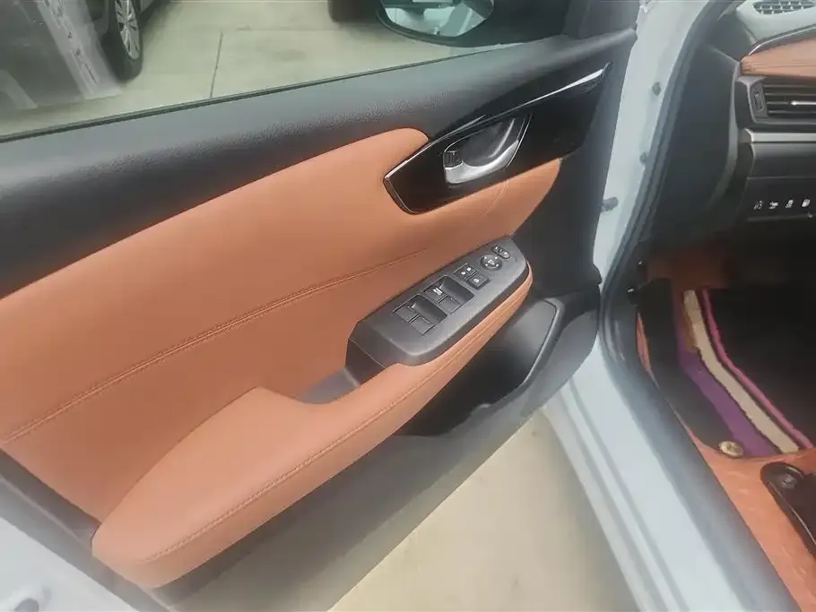 Honda Envix 2023 из CN, фото 5