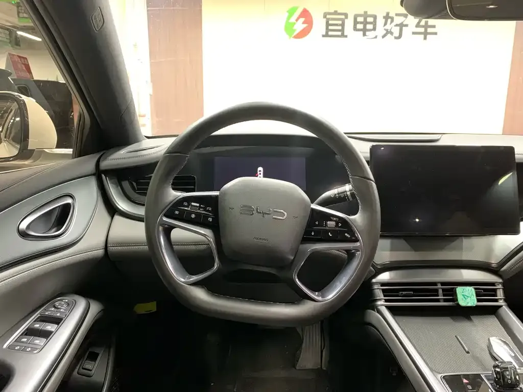 BYD Seal 07 DM-i 2024 из CN, фото 4