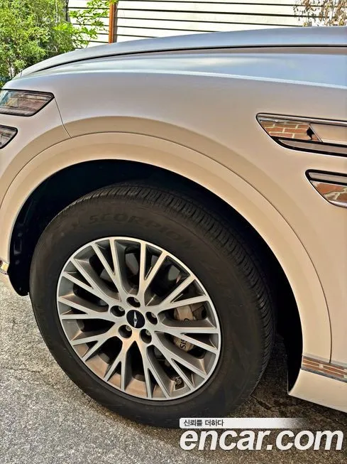 Genesis GV80 — фото 3