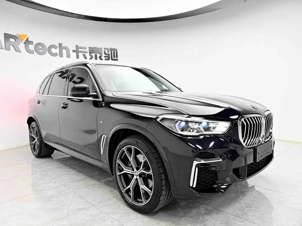 BMW X5 — фото 8