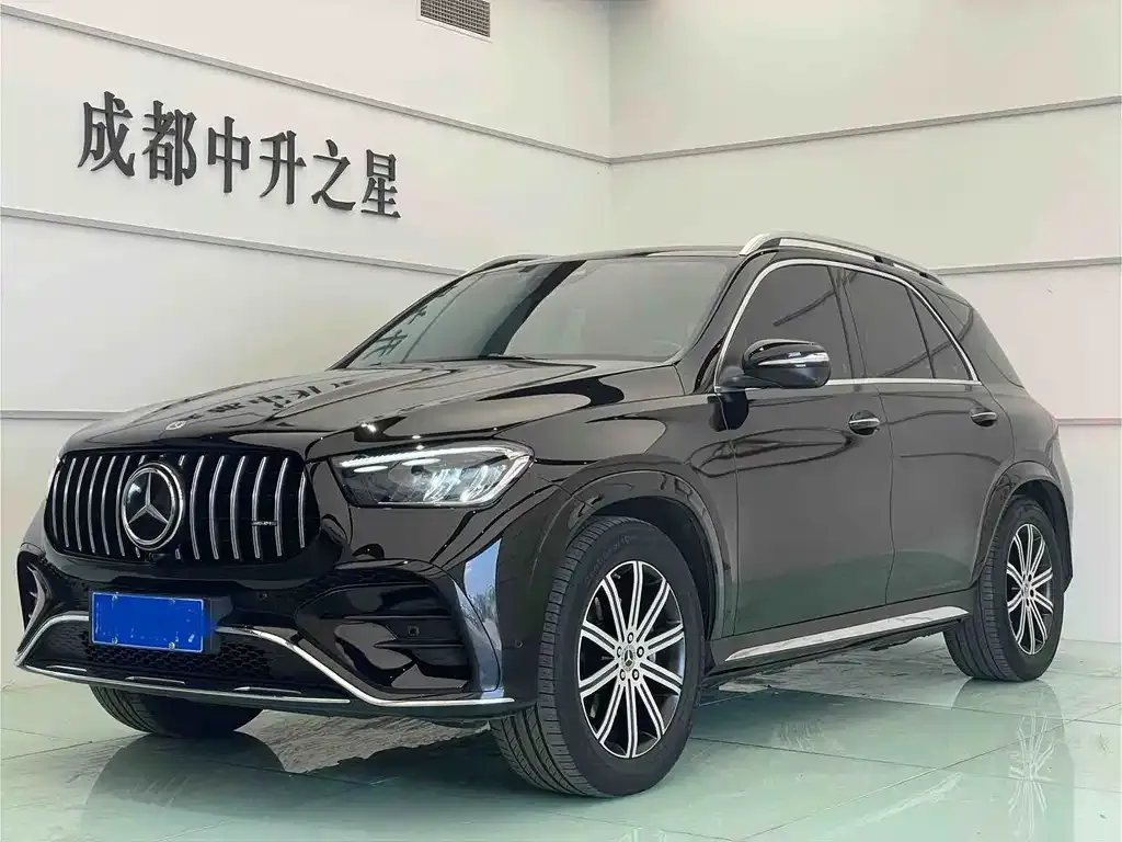Mercedes-Benz GLE — фото 1