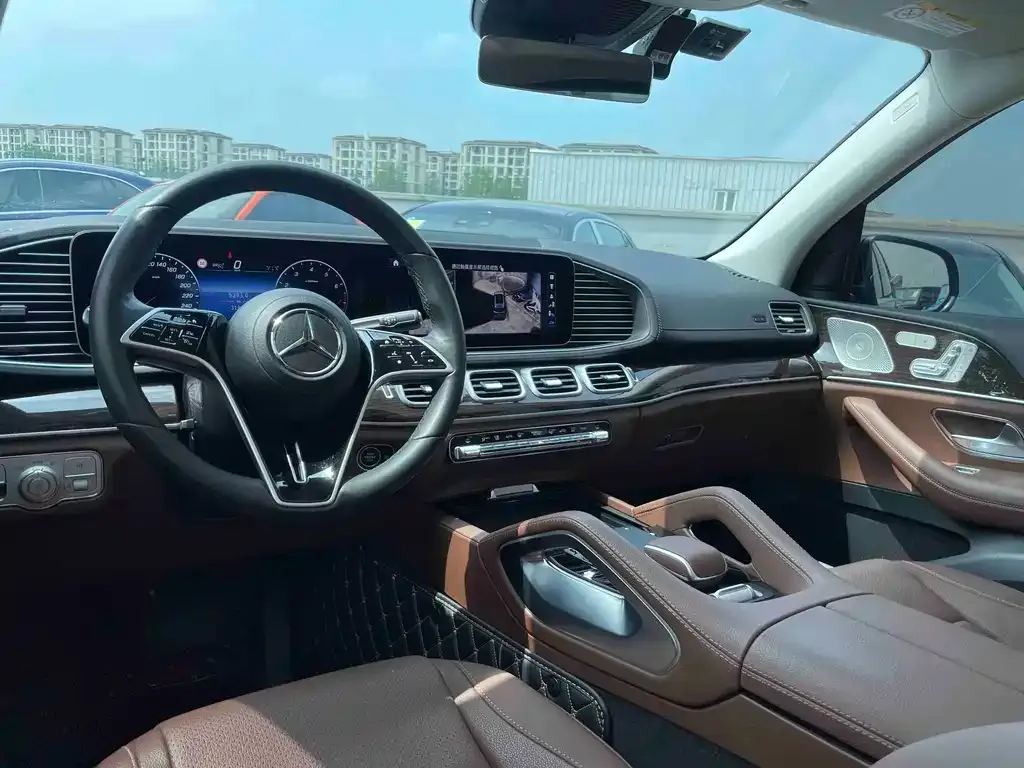 Mercedes-Benz GLE — фото 7