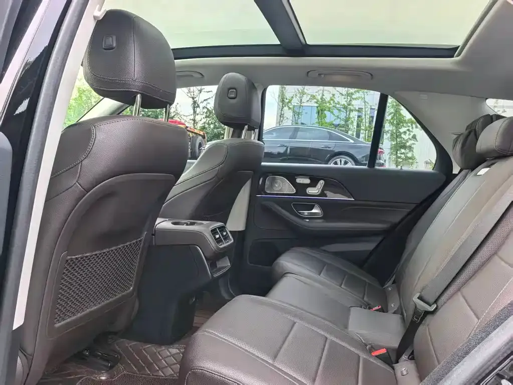 Mercedes-Benz 奔驰GLE(进口) 2022 из CN, фото 2