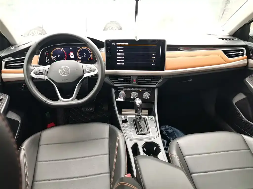 Volkswagen Bora 2023 из CN, фото 4