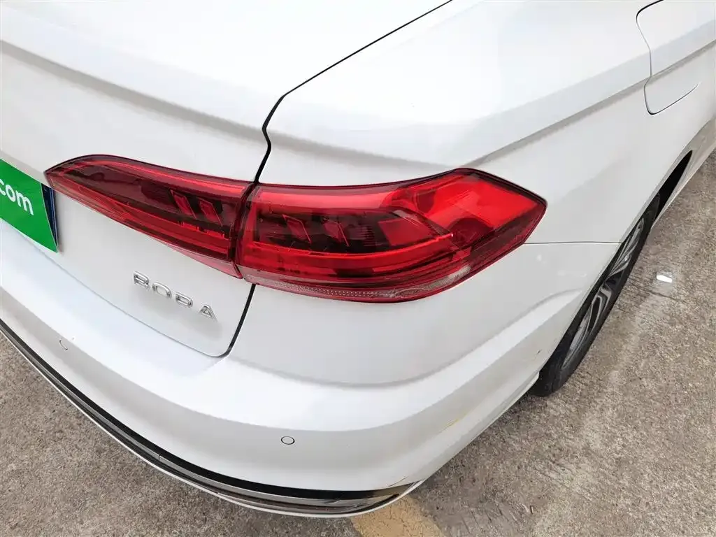 Volkswagen Bora 2023 из CN, фото 2