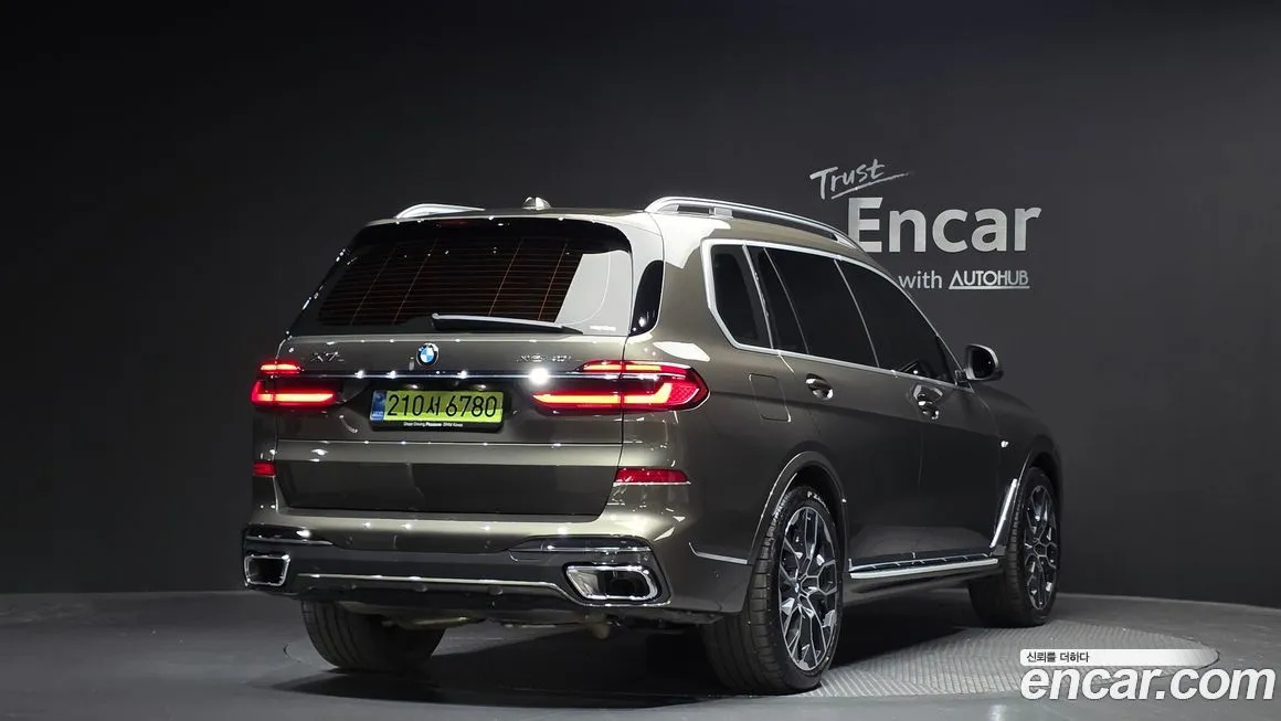 BMW X7 — фото 4