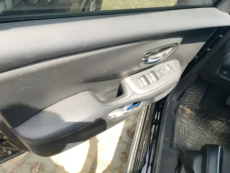 Honda HR-V 2024 из CN, фото 3