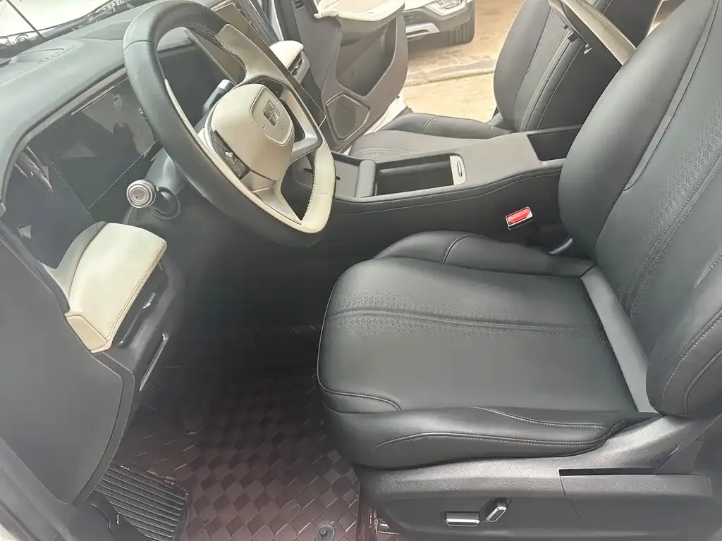 Geely Galaxy L7 2023 из CN, фото 6