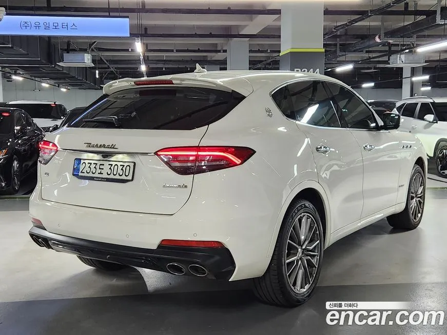 Maserati Levante 2021 из KR, фото 6