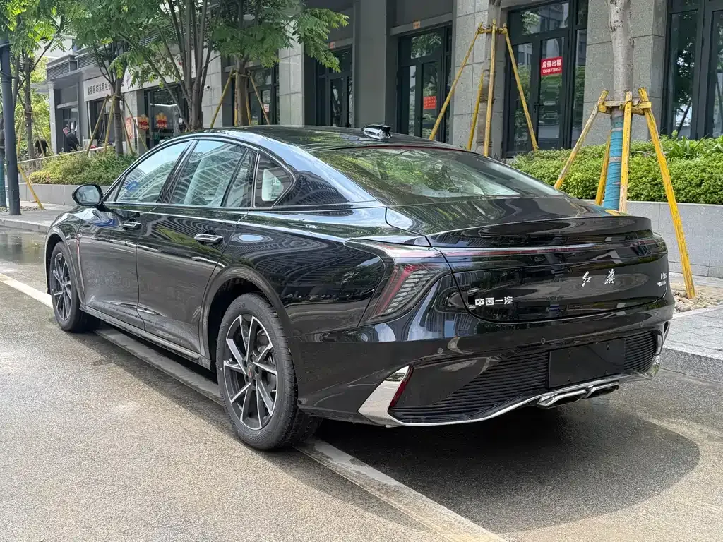 Hongqi H6 — фото 7