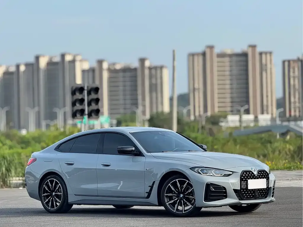 BMW 4 Series 2023 из CN, фото 8