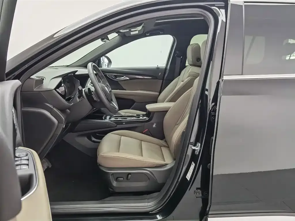 Buick Envision Plus — фото 4