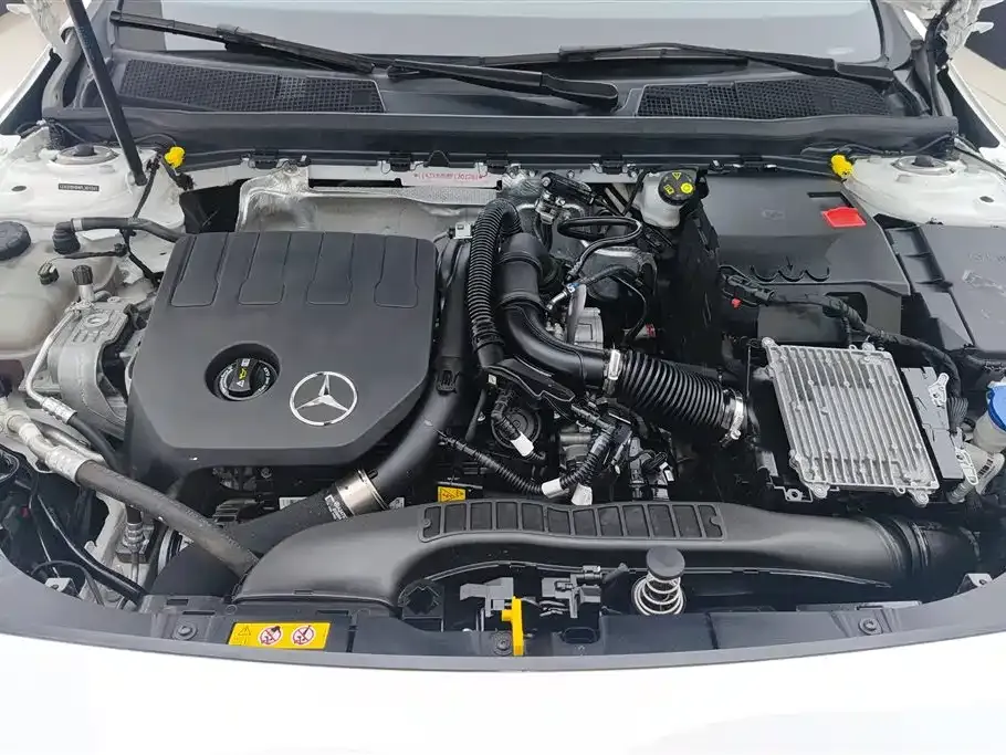 Mercedes-Benz A-Class — фото 10