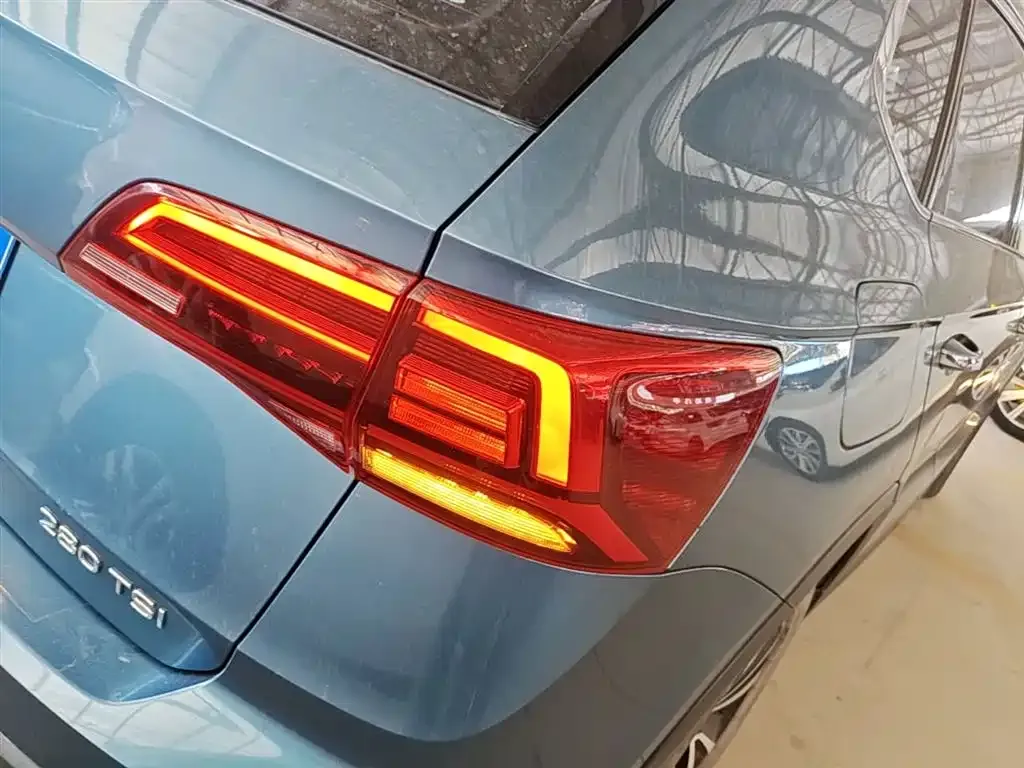 Volkswagen Tharu — фото 4