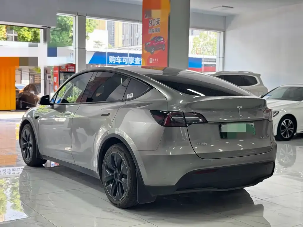 Tesla Model Y 2022 из CN, фото 6